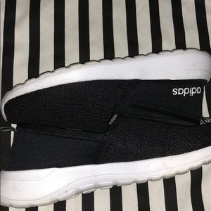 ⚡️FLASH SALE⚡️Adidas slip ons